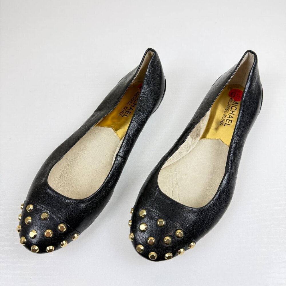 EUC MICHAEL Michael Kors Gold Stud Pebbled Black Leather Ballet Flats